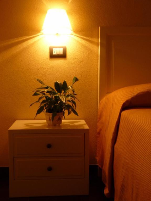 La Gerbera Hotel Levanto Bilik gambar