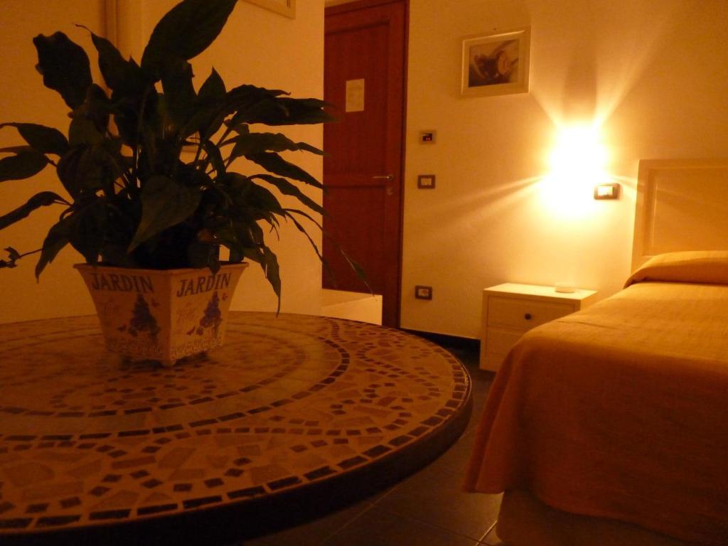 La Gerbera Hotel Levanto Bilik gambar